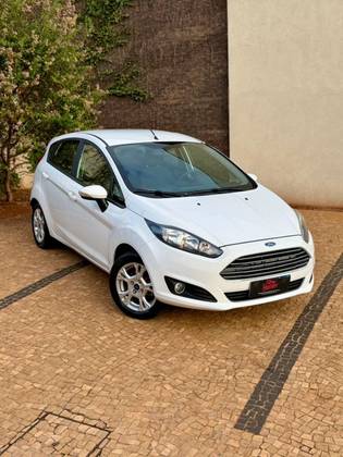 FORD FIESTA 1.5 S HATCH 16V FLEX 4P MANUAL FORD FIESTA 1.5 S HATCH 16V FLEX 4P MANUAL